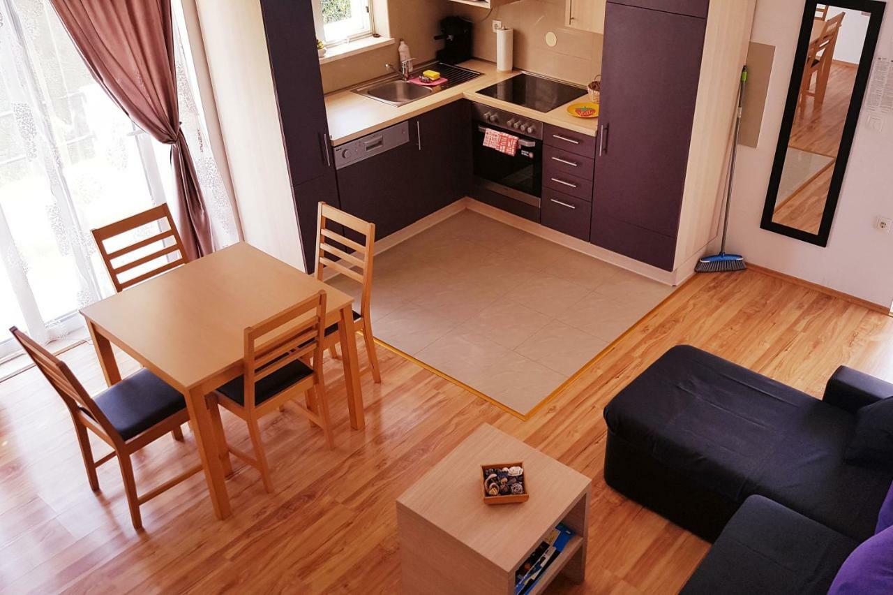 Apartman Relax Marina Zewnętrze zdjęcie